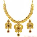 Click here to View - 22K Antique Polki Studded Set 