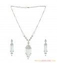 Click here to View - 18k Gold fancy Necklace Set 