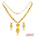 22 Karat Yellow Gold Necklace Set - Click here to buy online - 2,584 only..