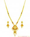 22k Elegant Tricolored Necklace Set - Click here to buy online - 2,545 only..