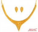 22 Karat Gold Necklace Set - Click here to buy online - 2,052 only..
