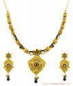 Click here to View - 22K Antique Kundan Necklace Set 