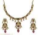 Click here to View - 22K Kundan Antique Set 