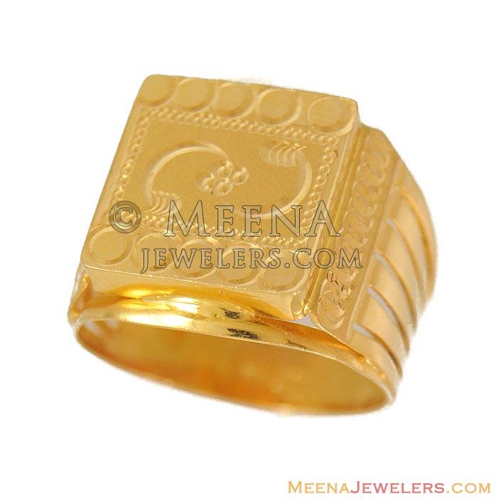 Indian Gold Ring (22 Karat) RiMs9749 22 karat Gold Indian Ring with diamond cuts patterns