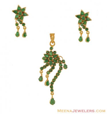 Precious Emerald pendant and earring set ( Precious Stone Pendant Sets )