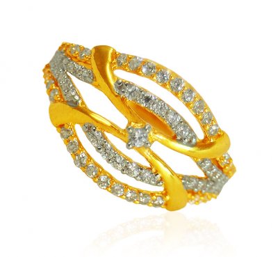 22k Gold Ring with CZ stones ( Ladies Signity Rings )