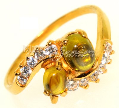 Gold Ring with Peridot and CZ ( Ladies Rings with Precious Stones )