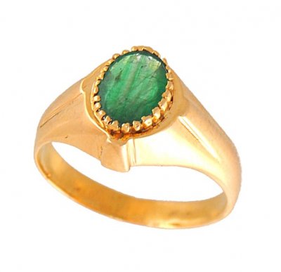22k Gold Emerald Ring  ( Ladies Rings with Precious Stones )