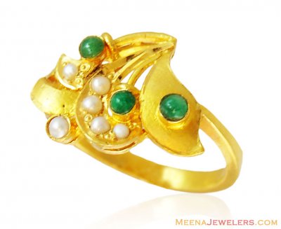 22k Ladies Emerald Pearls Gold Ring ( Ladies Rings with Precious Stones )