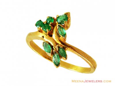 22k Fancy Emerald Ring  ( Ladies Rings with Precious Stones )