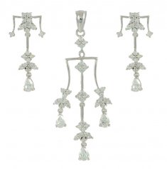 White Gold Fancy Pendant Set