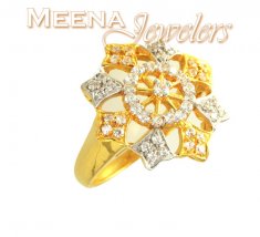 22 Kt Gold Ladies Signity Ring