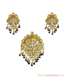 22K Gold Antique Kundan Pendant Set