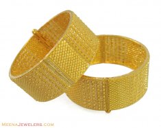 22K Filigree Wide Bangles(2Pc) ( Kadas )