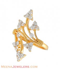 Ladies Ring With fine Star signity