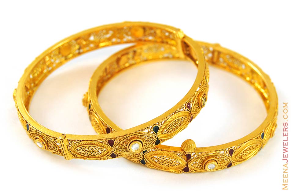 22K Antique, Meenakari Bangles - BaAn6259 - 22K Gold Antique finished ...