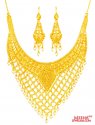 22kt Gold Necklace and Earring Set - Click here to buy online - 5,688 only..