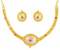 22K Gold Pendant Style Necklace - Click here to buy online - 5,194 only..