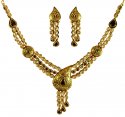 Click here to View - 22Karat Gold Antique Necklace Set 