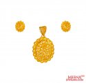 Click here to View - 22K Gold Traditional Pendant Set 