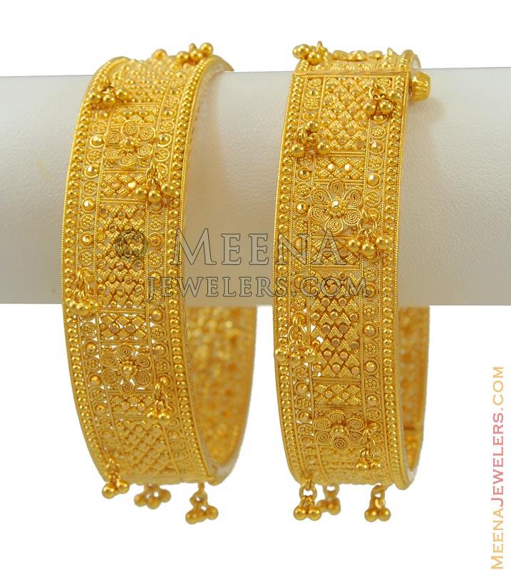 22K Gold Ghoogri Kada - BaKa10214 - 22K Gold Wide Kada, beautifully ...