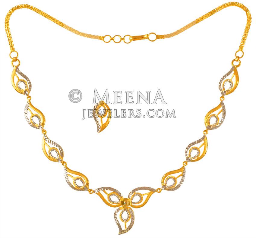 22Kt Gold Light Necklace Set StLs22930 22Kt Gold Two Tone Light Necklace Set in two tone