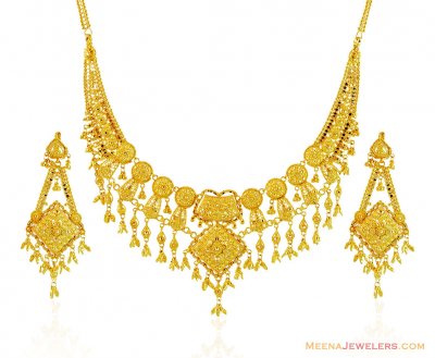 Gold Traditional Necklace Set ( 22 Kt Gold Sets )