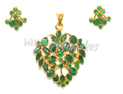 22Kt Gold Emerald Pendant Set ( Precious Stone Pendant Sets )