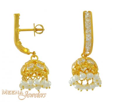 22Kt Fancy Earrings with Pearl ( 22Kt Gold Fancy Earrings )