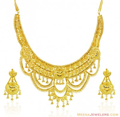 Designer 22k Bridal Necklace Set  ( 22 Kt Gold Sets )