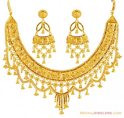 Extravagant Gold Necklace Set 22k  ( 22 Kt Gold Sets )