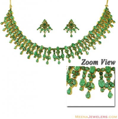 22K Designer Emerald Necklace Set ( Emerald Necklace Sets )